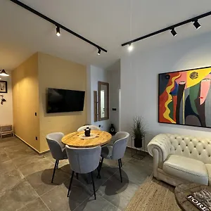  Apartment Urban